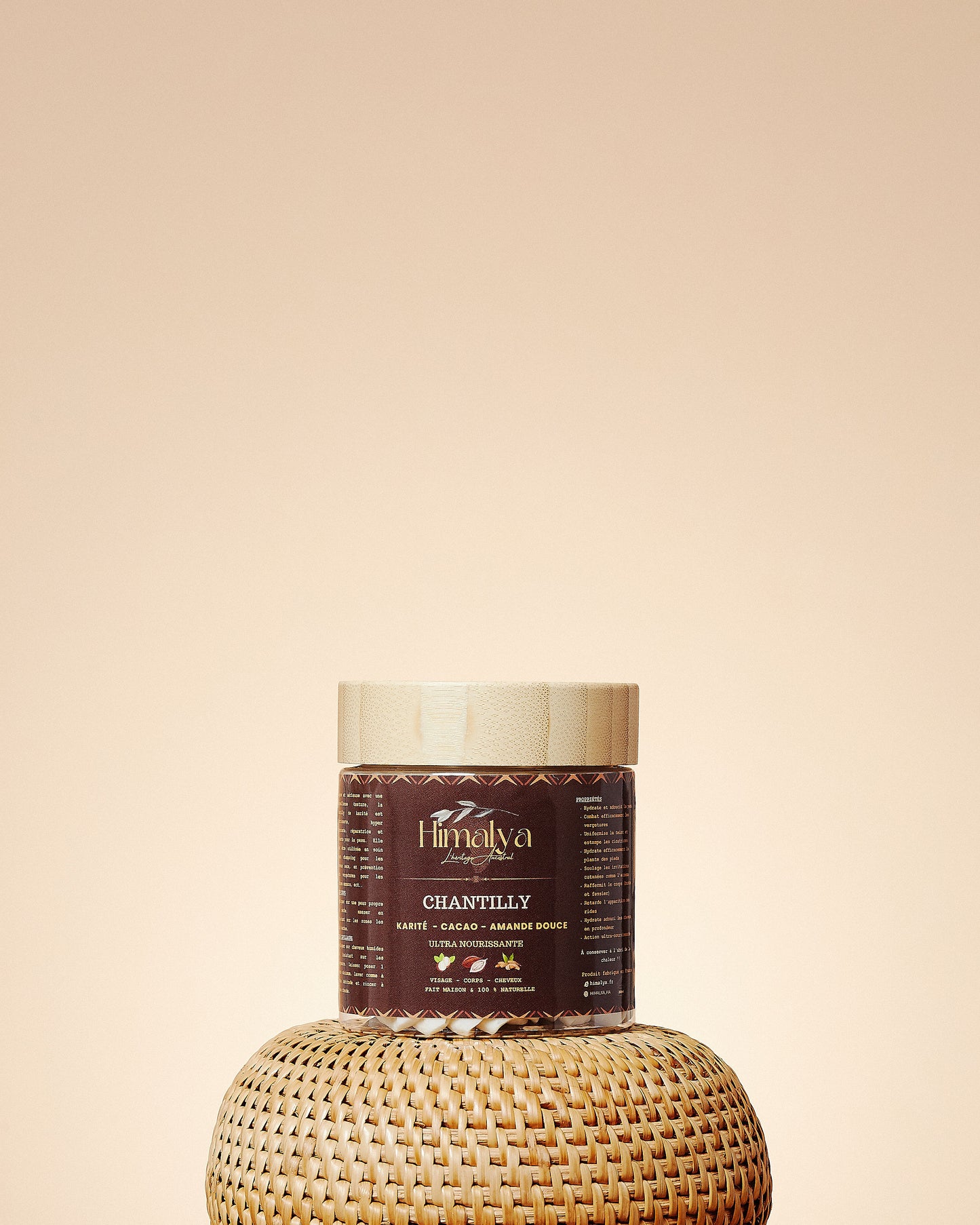 Shea butter whipped cream, cocoa, sweet almond oil